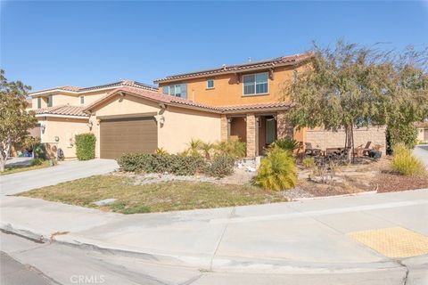 A home in Lake Elsinore