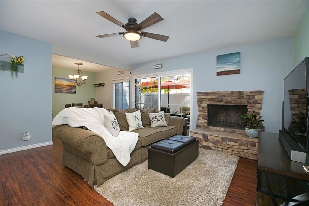 listing image 130725541126869854207