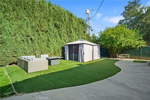 A home in Reseda