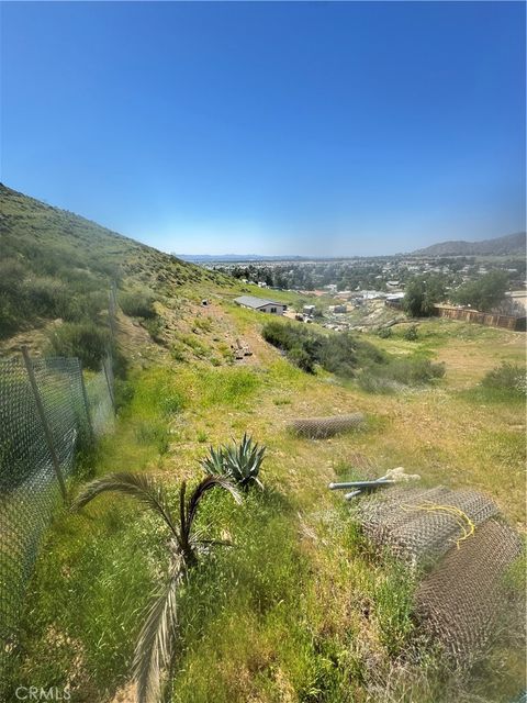 0 KELLY Lane Homeland CA 92548