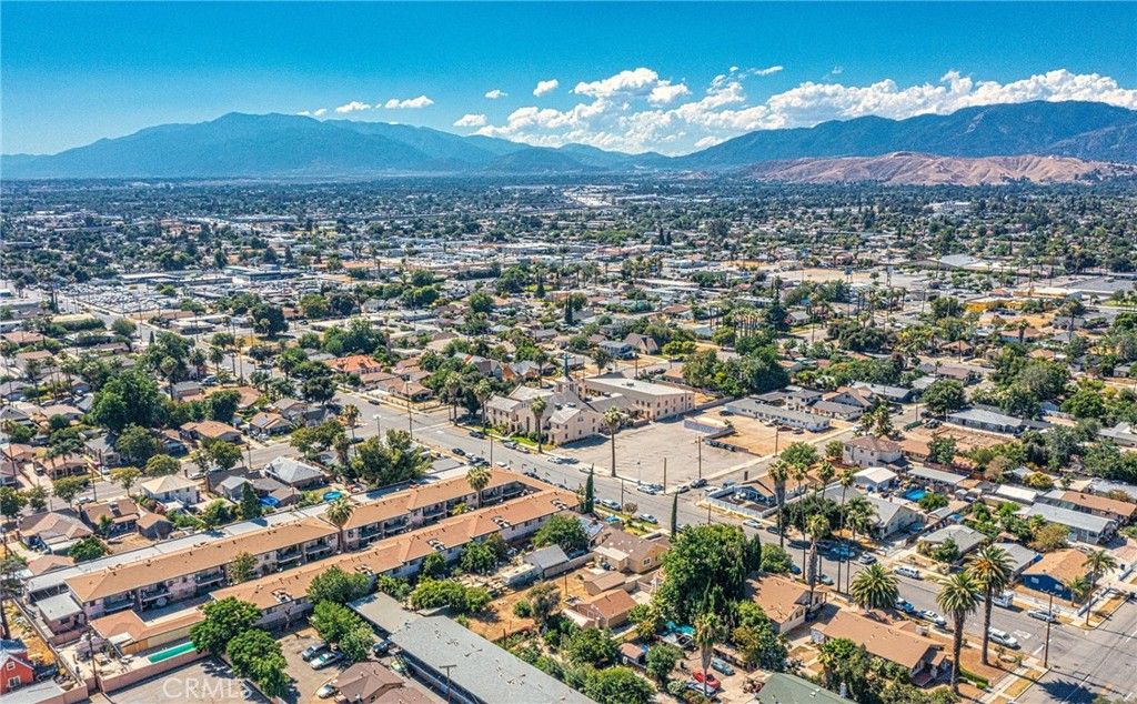 listing image 130724563311524838890