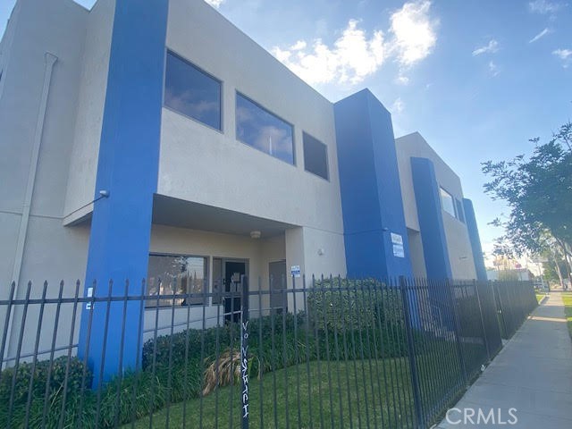 229 E Beverly Boulevard