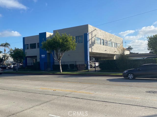 229 E Beverly Boulevard