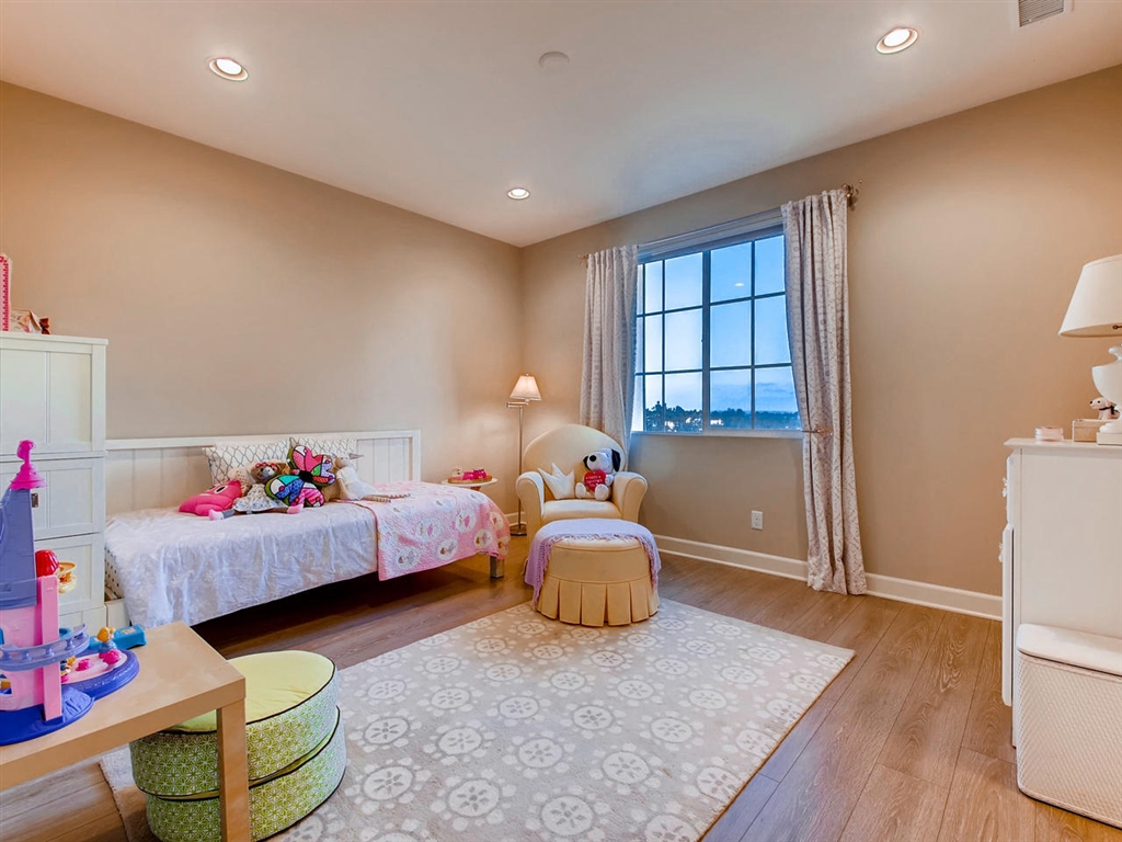 La Costa - Residential