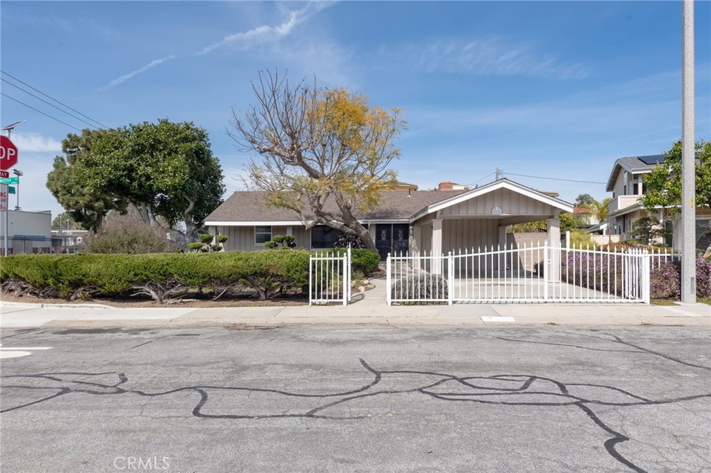 2820 Timothy Avenue