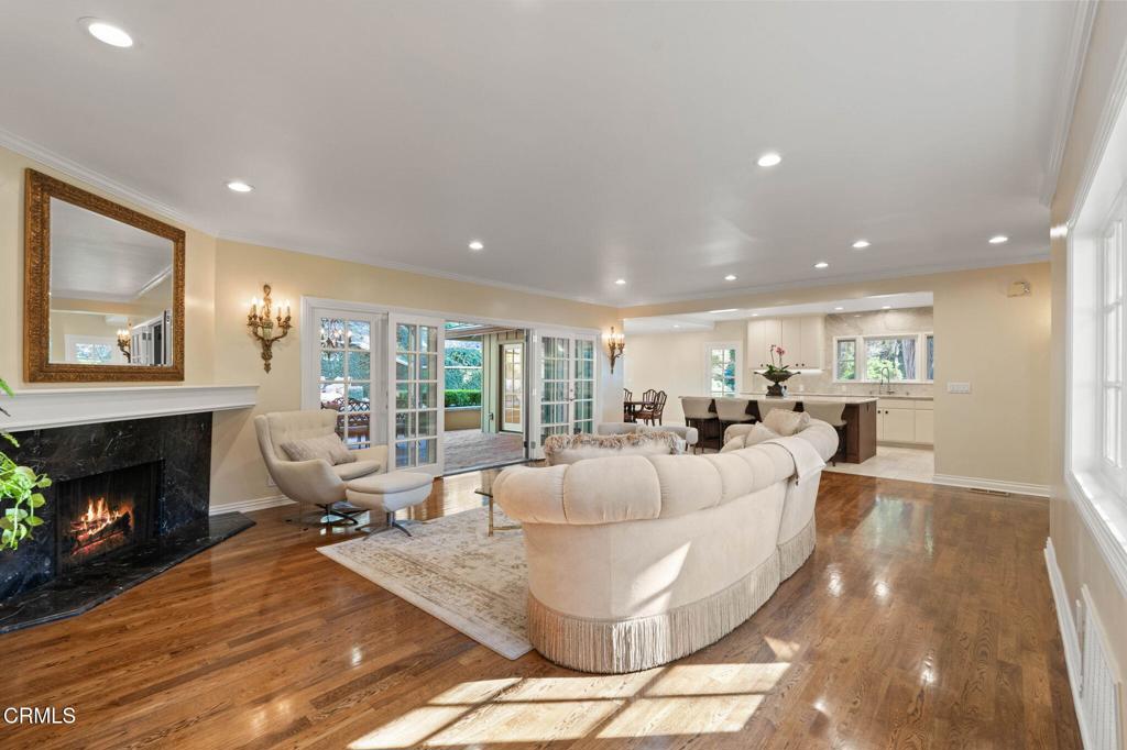 Properties 3 1010 Stoneridge Drive
