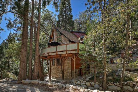 A home in Twin Peaks