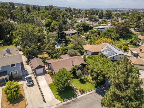 A home in Lomita