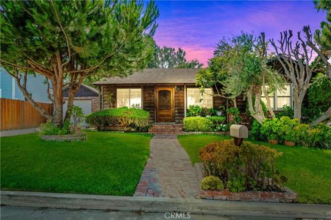 A home in Lomita