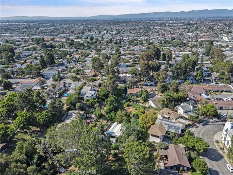 A home in Lomita