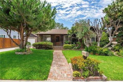 A home in Lomita