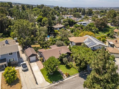 A home in Lomita