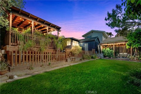 A home in Lomita