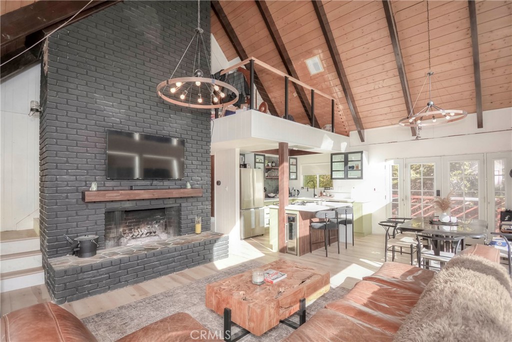 1074 Yellowstone Drive