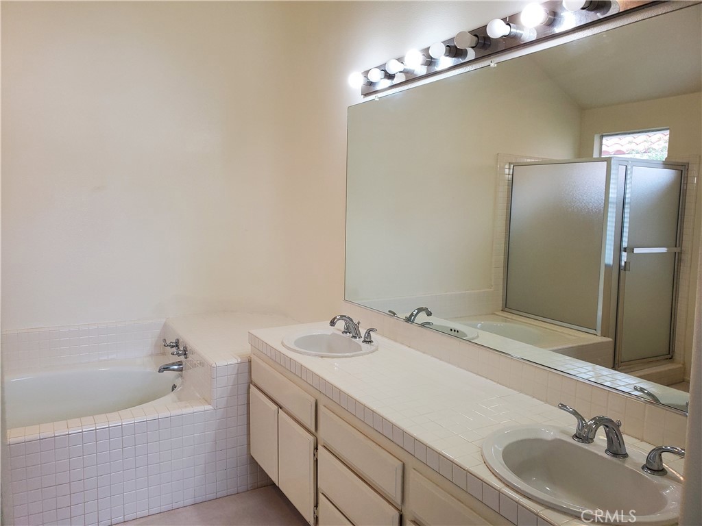 Vista Firenza (VF) - Residential Lease