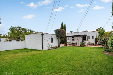 A home in Inglewood