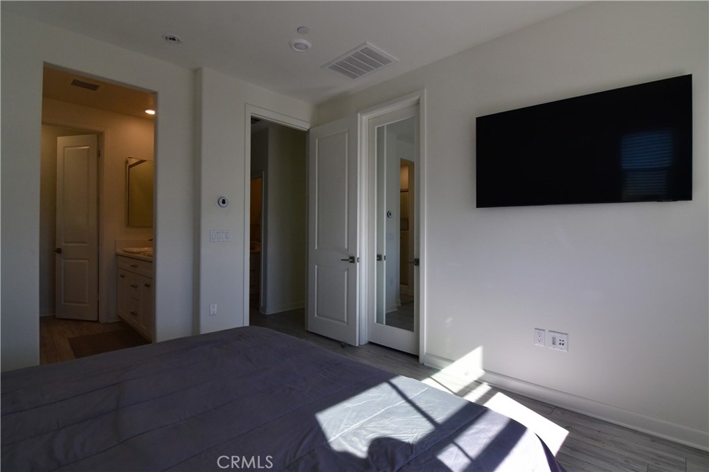 Yorba Vista (YRVS) - Residential Lease