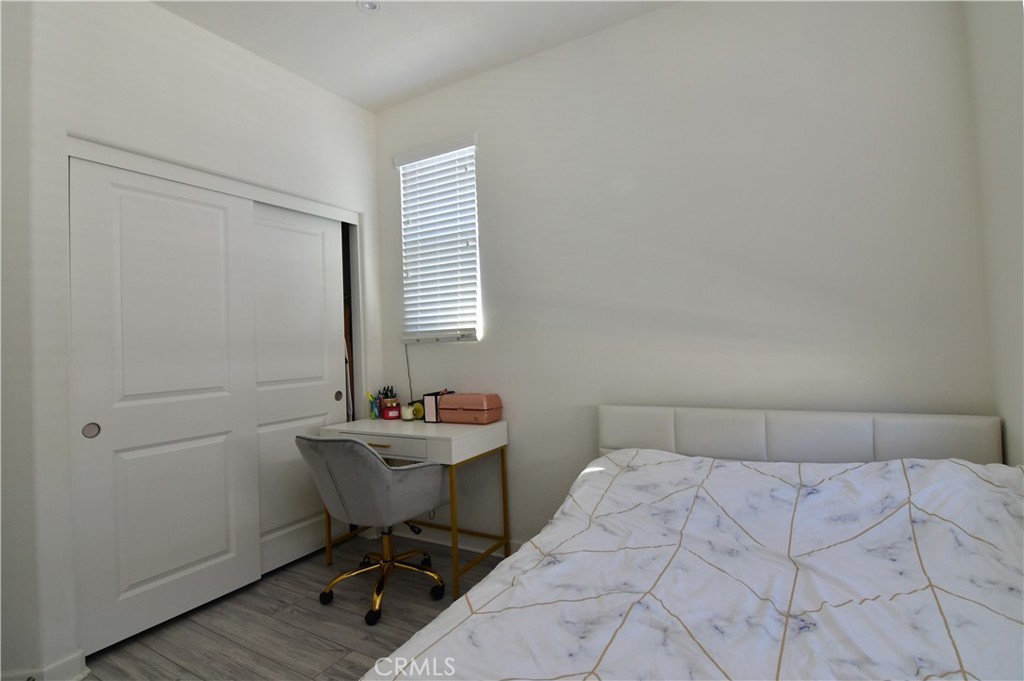 Yorba Vista (YRVS) - Residential Lease