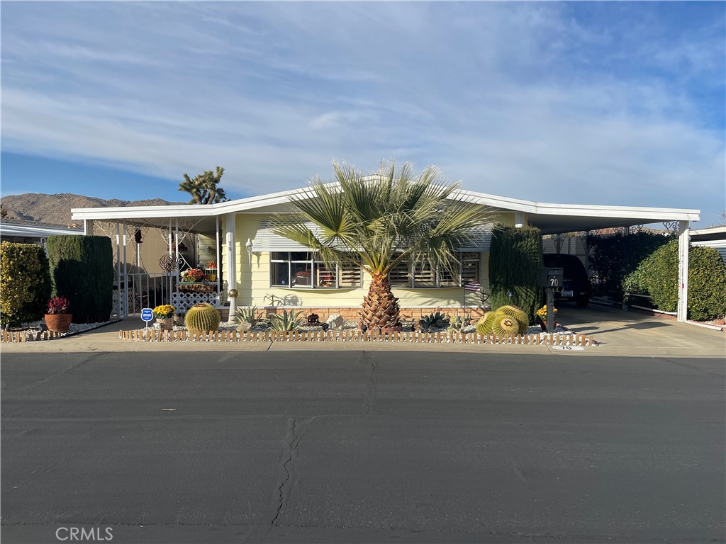 View Yucca Valley, CA 92284 mobile home