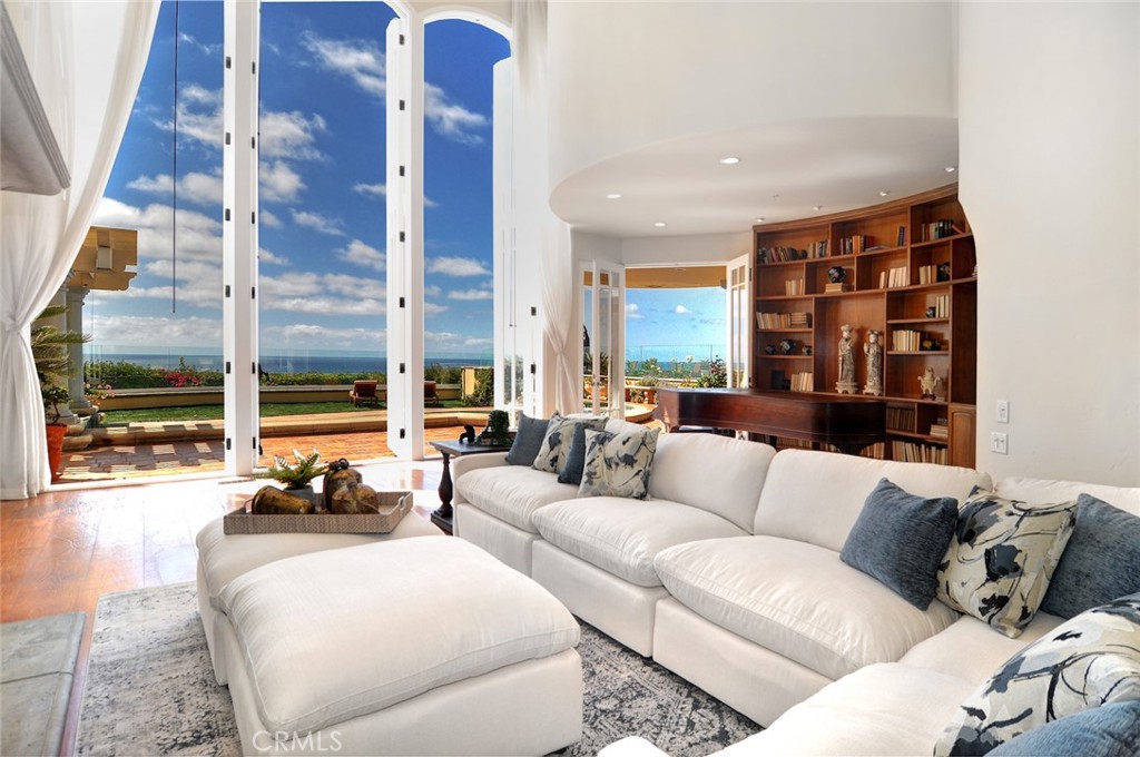 Cyprus Cove (CW) - Residential