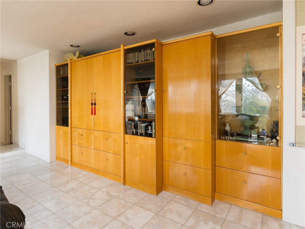 770 W Imperial Avenue 100
