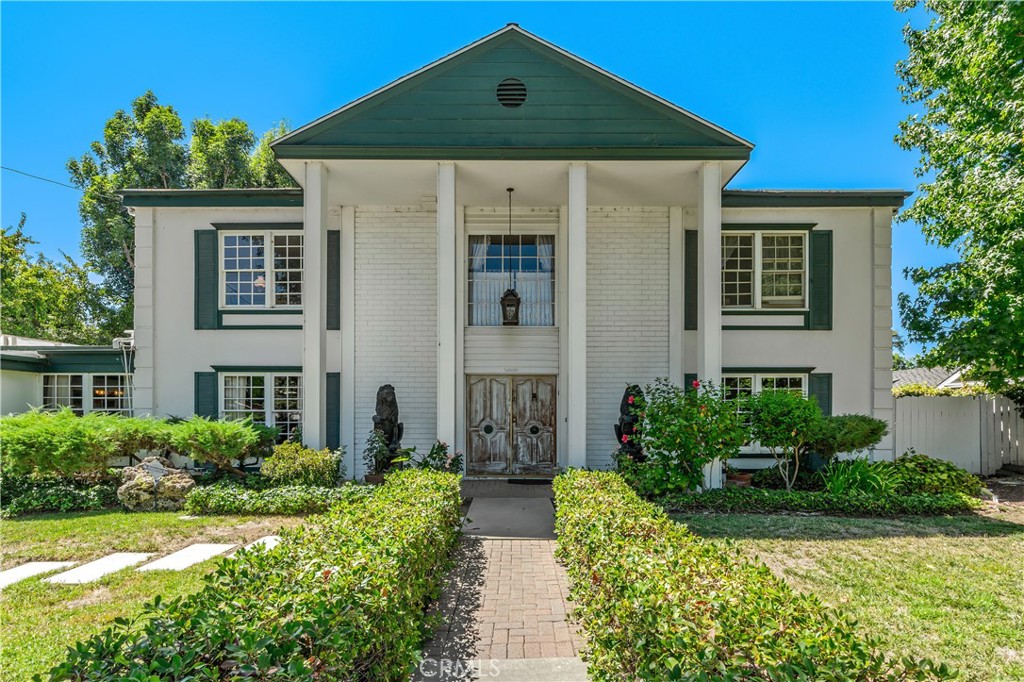 View Woodland Hills, CA 91364 house