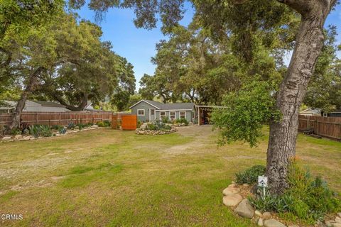 A home in Oak View