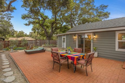 A home in Oak View