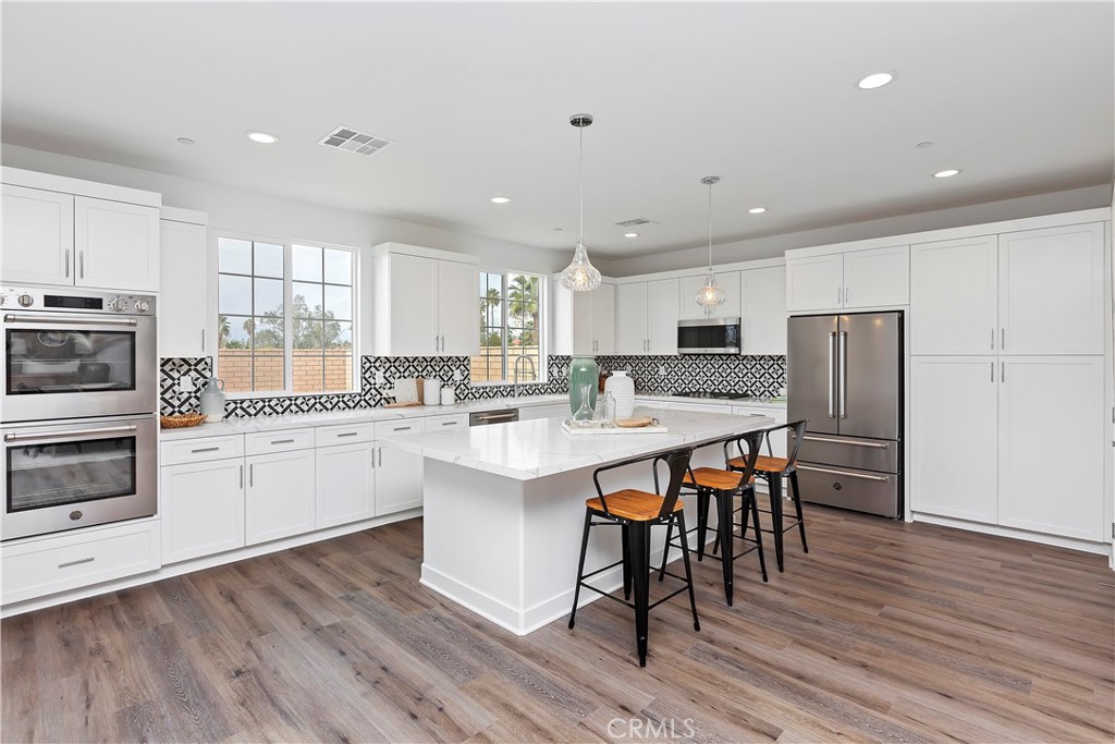 ,Vista Ridge - Residential