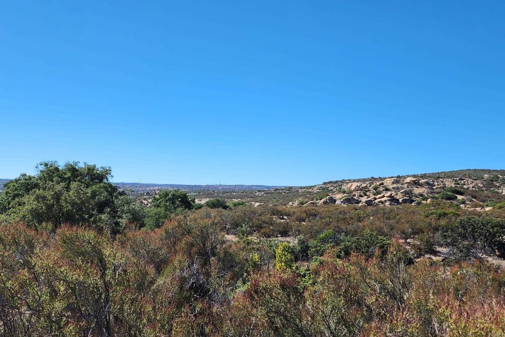 1 Rocky Knoll Road