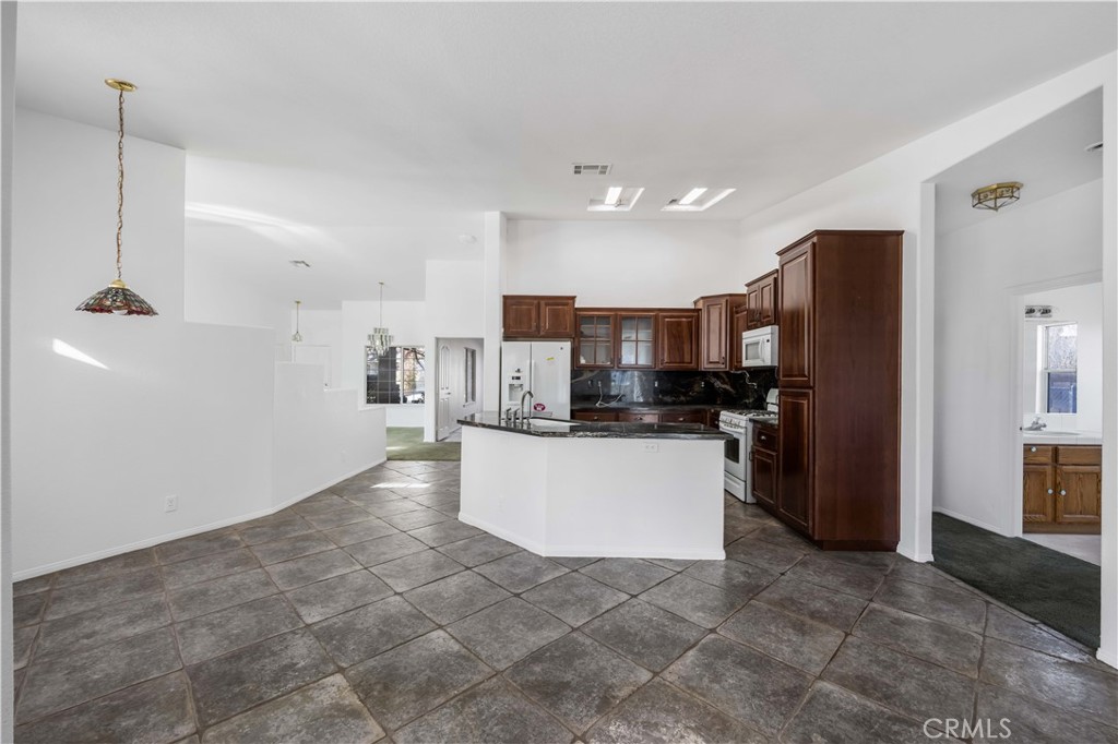 Photo 12 of 36 of 4560 Cinnabar Avenue house