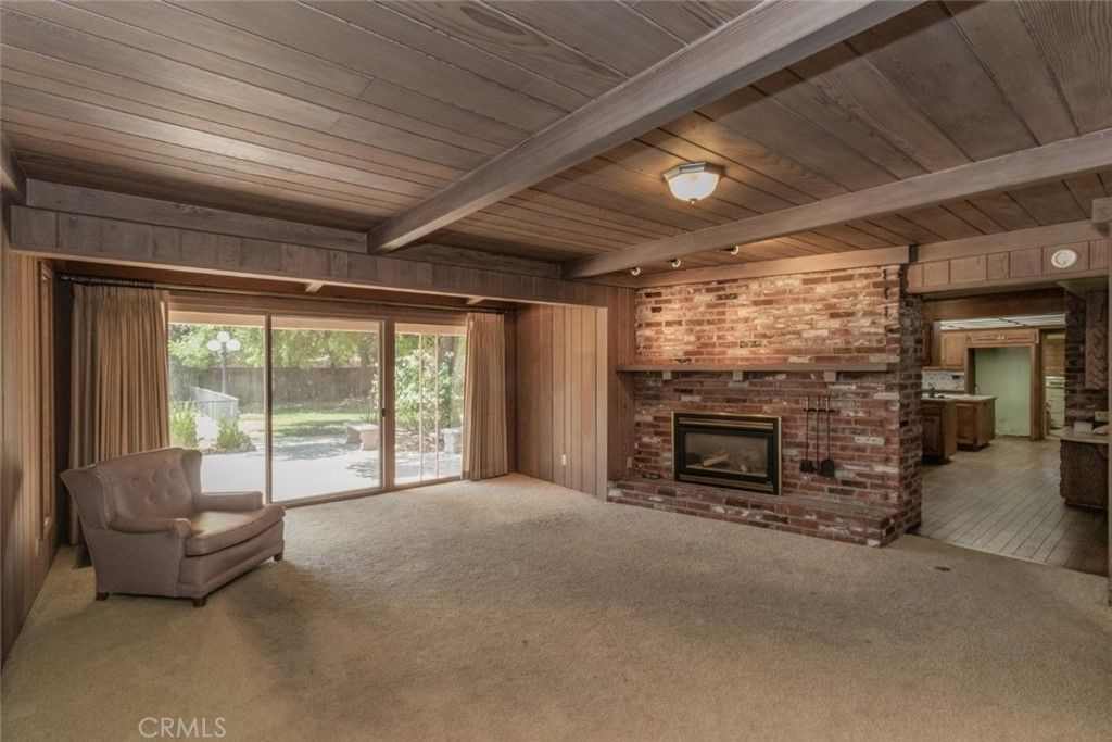 listing image 130721270878898457297