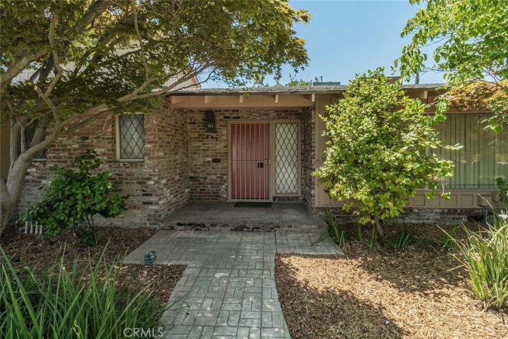 listing image 130725746870459785870
