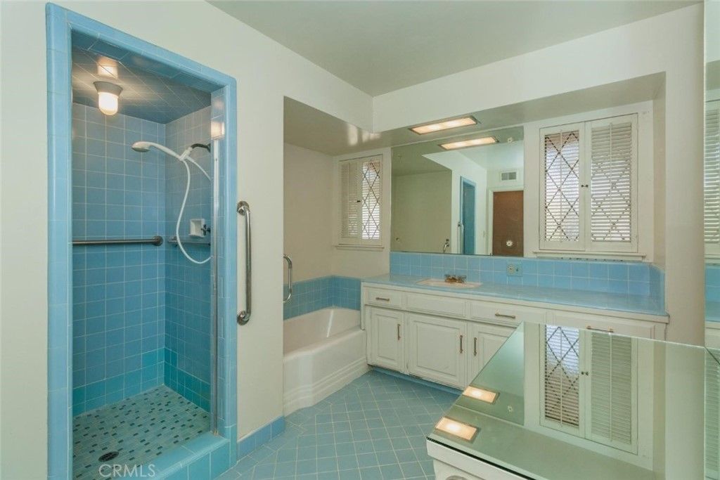 listing image 130726027101436265884