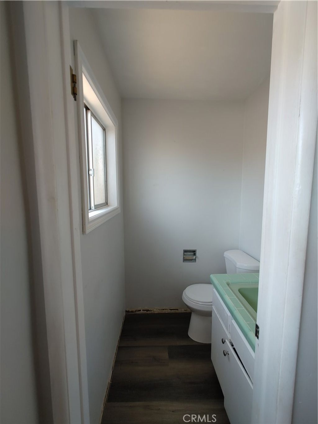 listing image 130727552861267966174