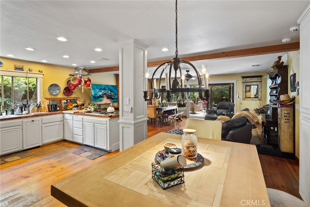 Photo 14 of 27 of 1785 Hummingbird Drive house