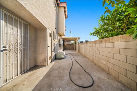 A home in El Monte