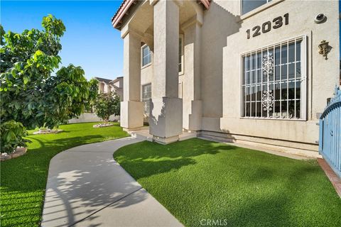 A home in El Monte