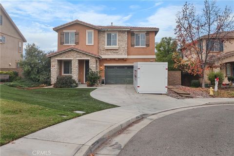 A home in Lake Elsinore