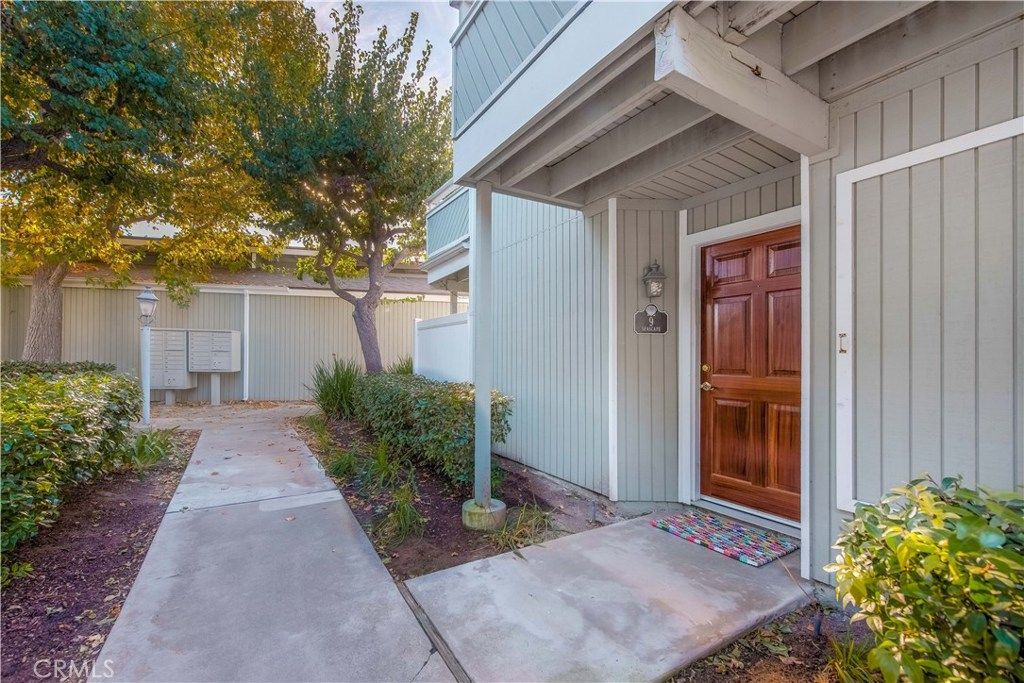 listing image 130728981206354651749