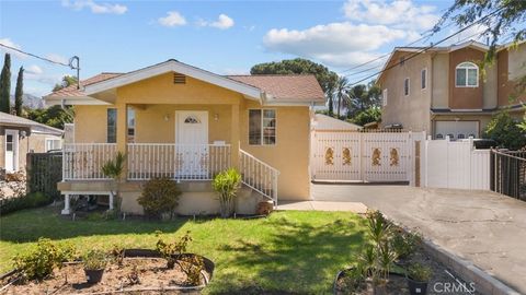 A home in Sunland