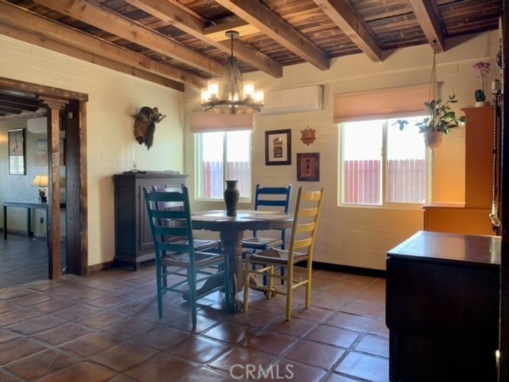 listing image 130724222117872630340