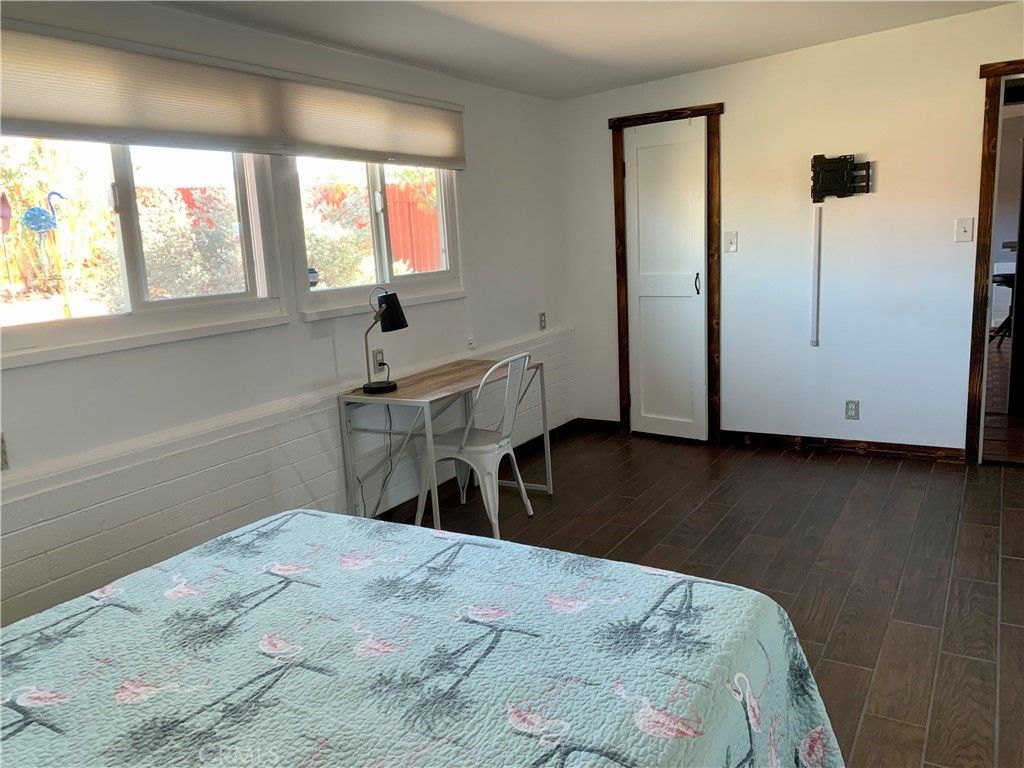 listing image 130724099720880310988