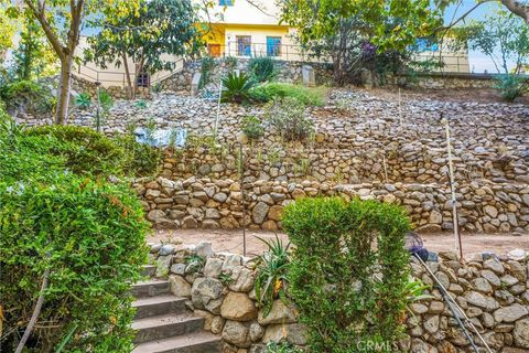 A home in Tujunga