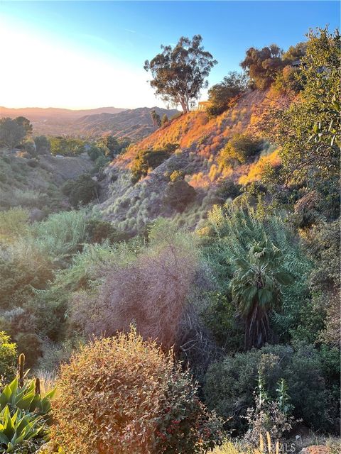 A home in Tujunga