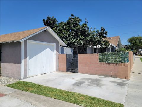 A home in Huntington Park