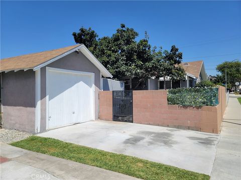 A home in Huntington Park