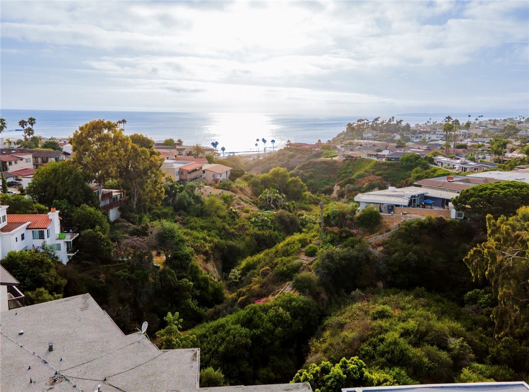 230 Avenida Montalvo