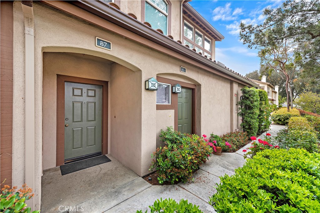 Photo 1 of 30 of 87 Paseo Del Sol townhome