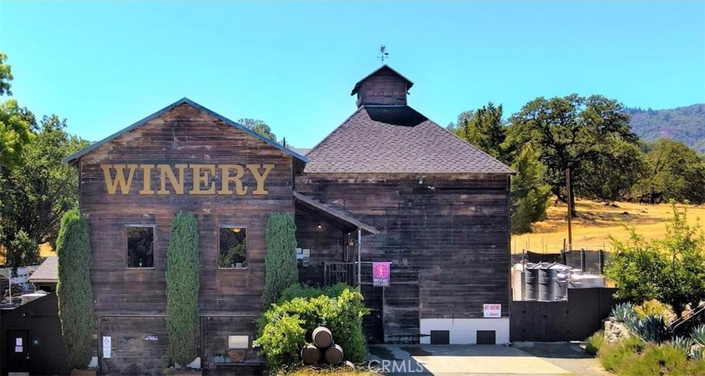 14600 S Highway 101